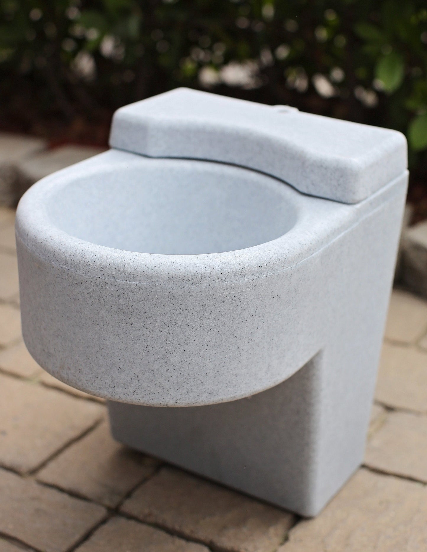 Automatic Equestrian Stall Waterer (Deluxe Model) (If 10 or more ordered, please contact customer service for shipping cost, 559-783-9220)